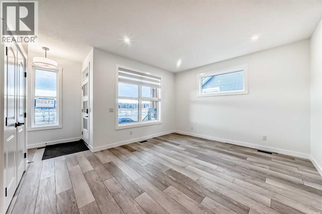 21258 Sheriff King Street Sw, Calgary, Alberta  T2X 5M6 - Photo 18 - A2284436