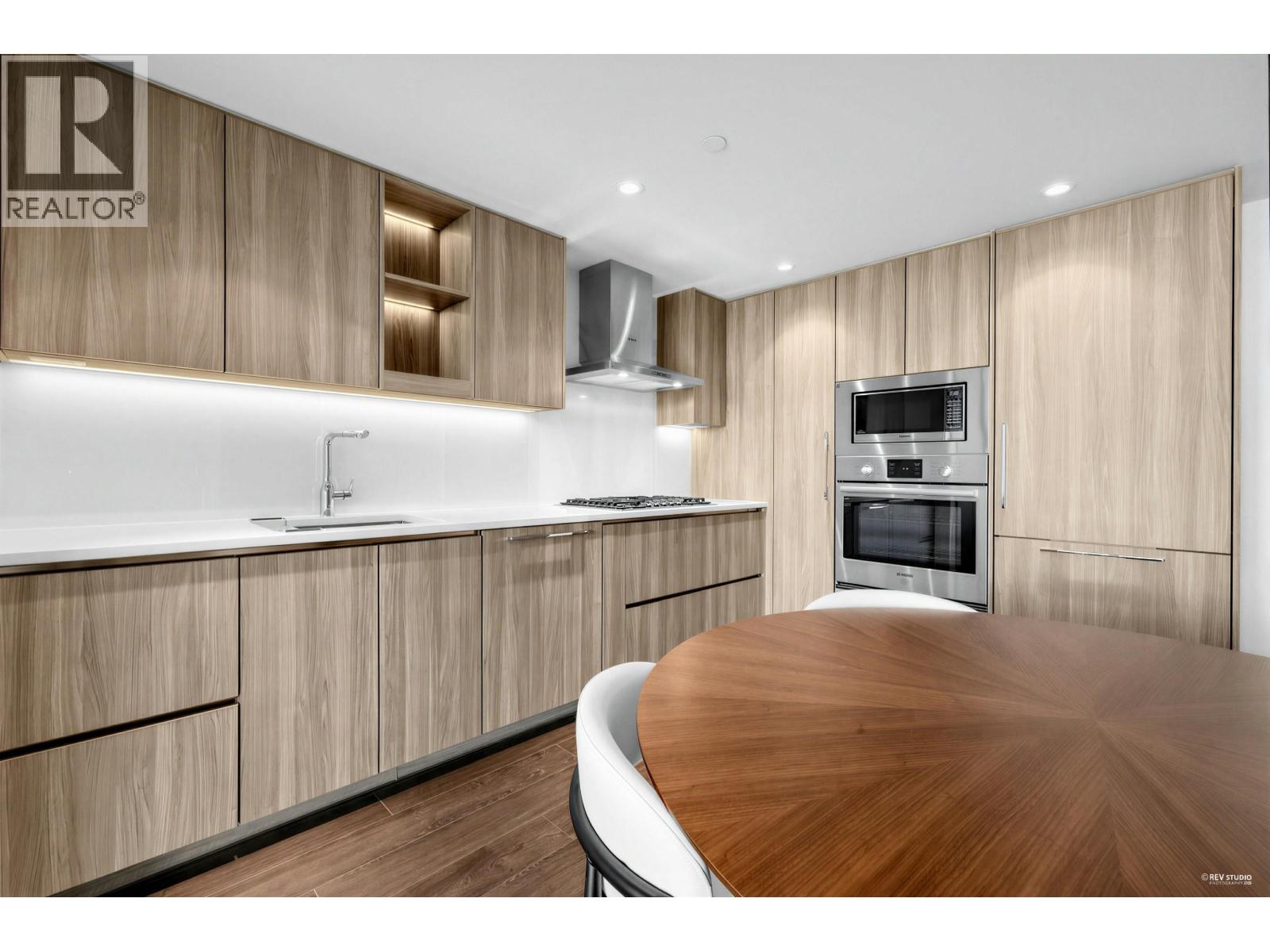 1215 8611 Hazelbridge Way, Richmond, British Columbia  V6X 0W8 - Photo 5 - R3089472