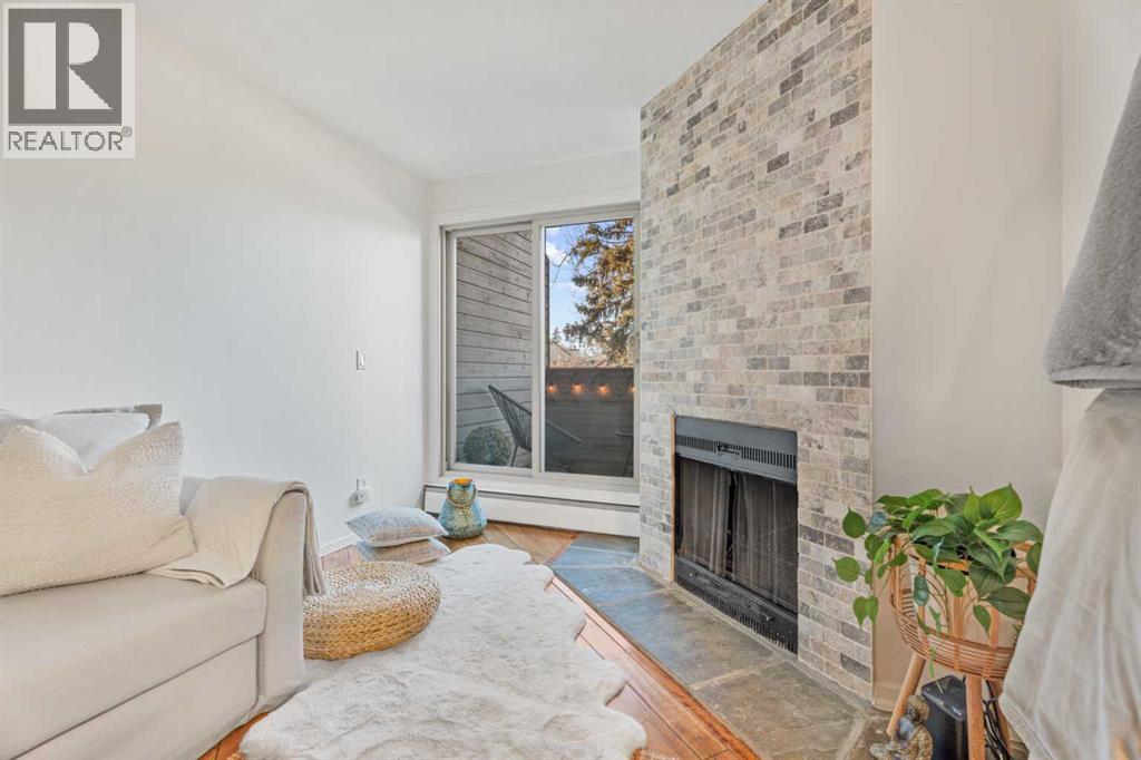 207, 2218 30 Street Sw, Calgary, Alberta  T3E 2L8 - Photo 2 - A2283742