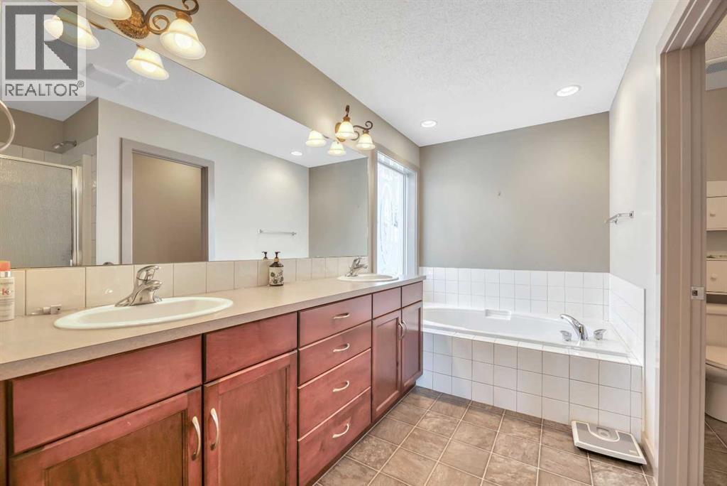 63 Discovery Ridge Circle Sw, Calgary, Alberta  T3H 5T8 - Photo 27 - A2284828