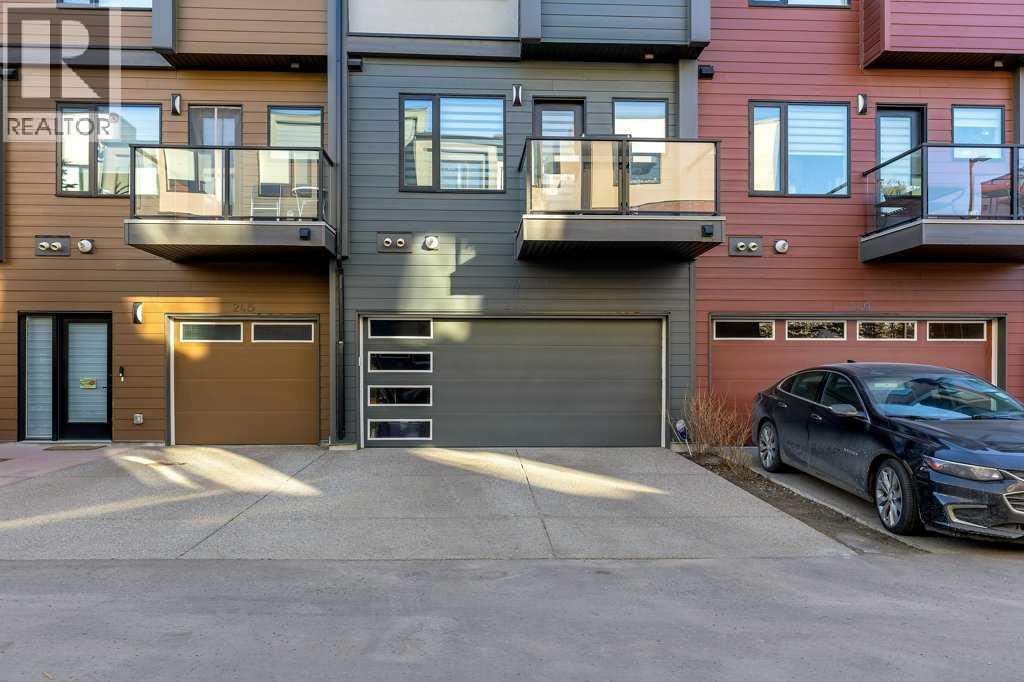 247 Greenbriar Common Nw, Calgary, Alberta  T3B 6J3 - Photo 39 - A2285870