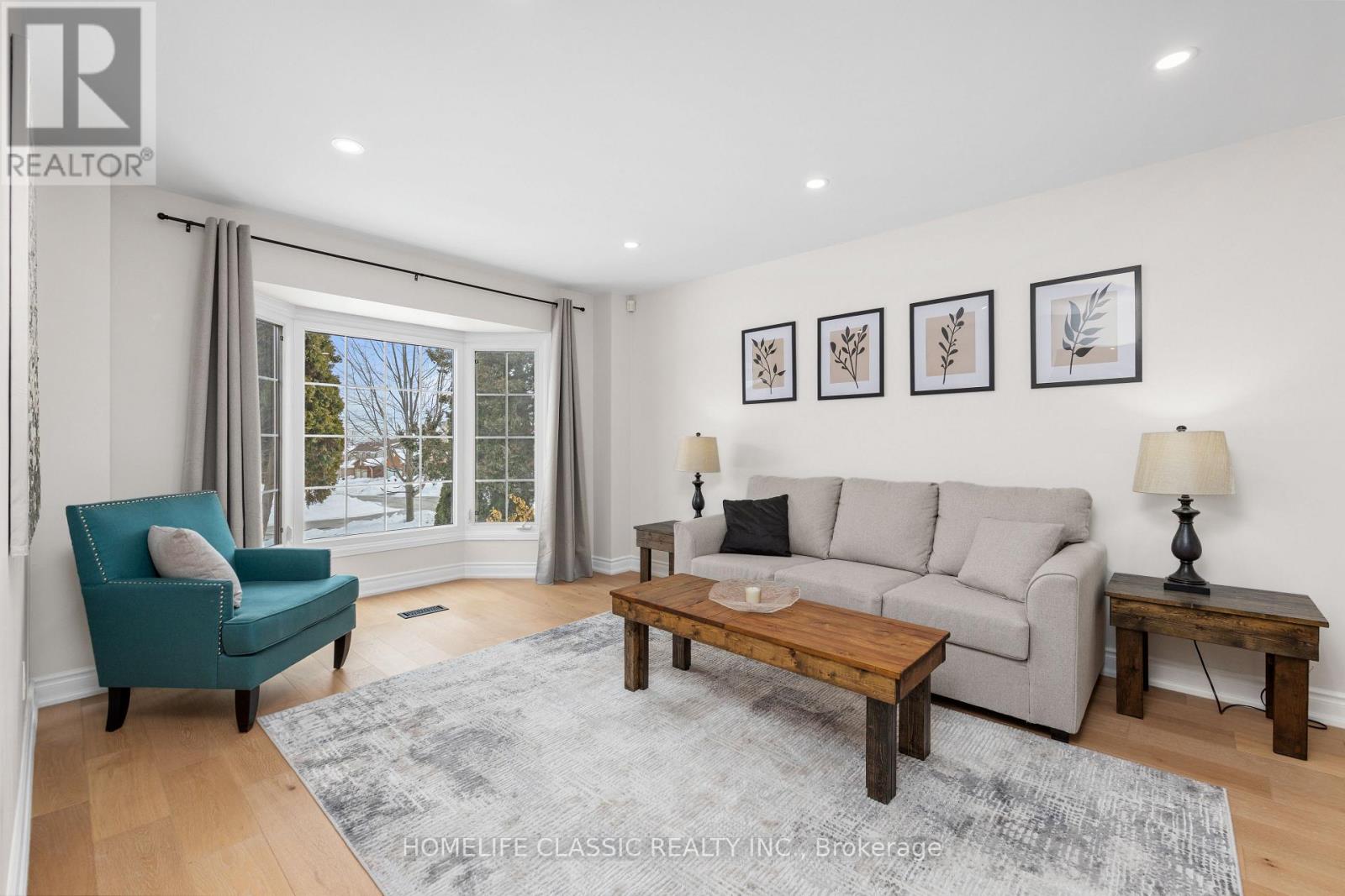 521 Sundown Crescent, Pickering, Ontario  L1V 6A8 - Photo 3 - E12785686