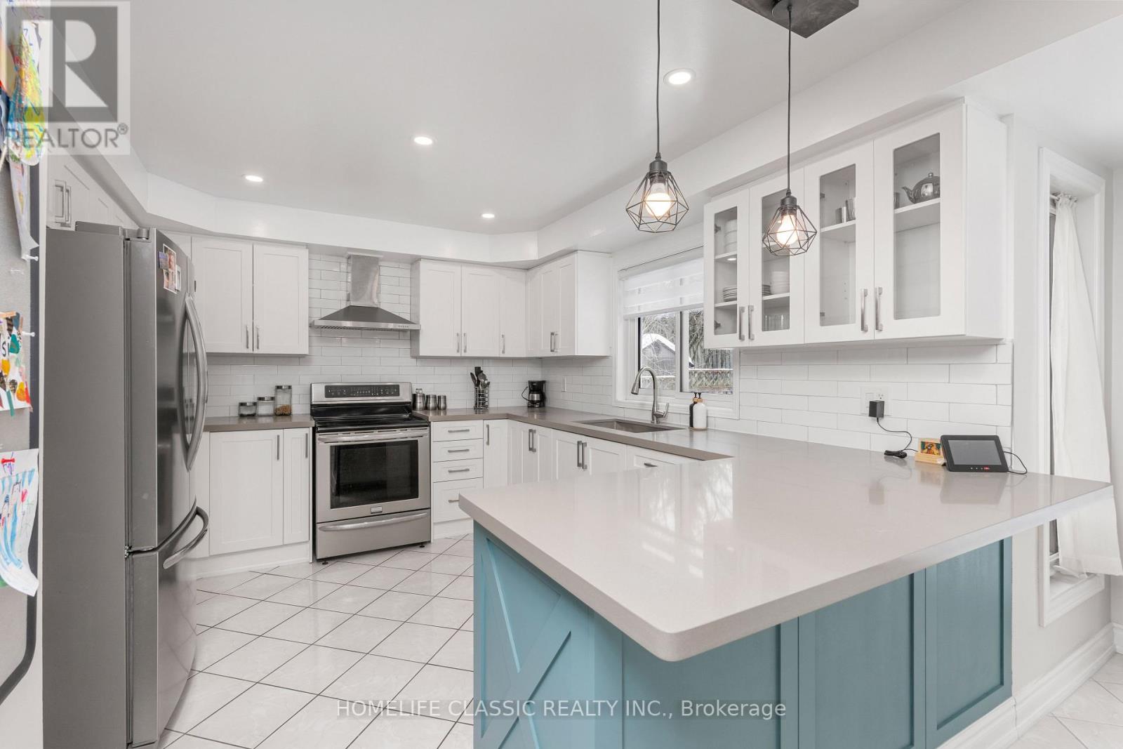 521 Sundown Crescent, Pickering, Ontario  L1V 6A8 - Photo 8 - E12785686