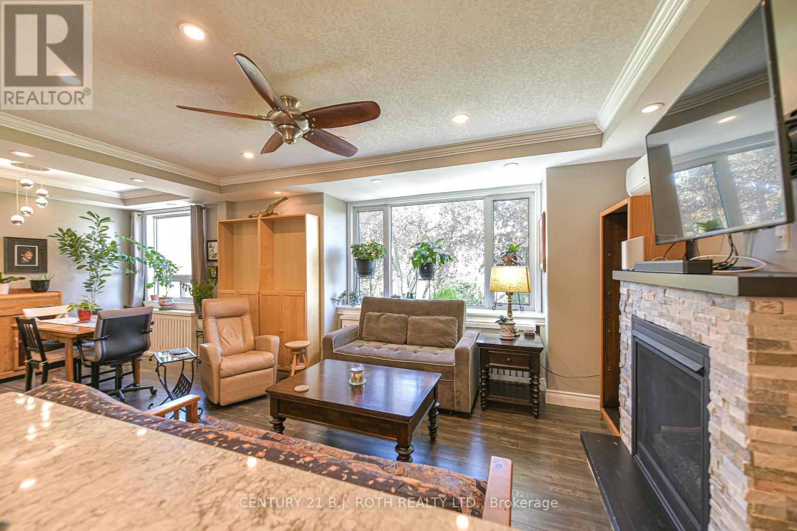 16 First Street, Orillia, Ontario  L3V 4A9 - Photo 17 - S12785676