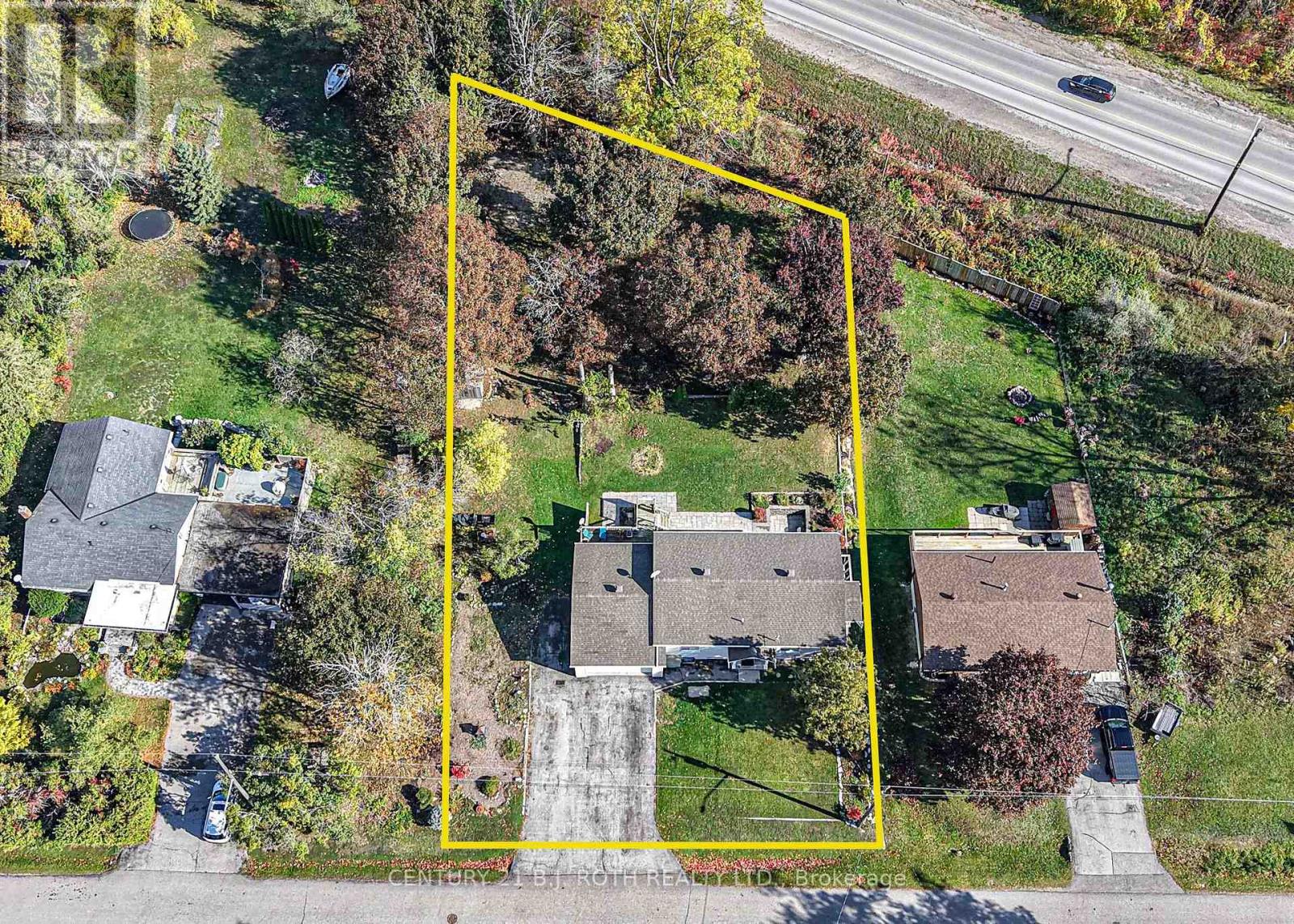 16 First Street, Orillia, Ontario  L3V 4A9 - Photo 2 - S12785676