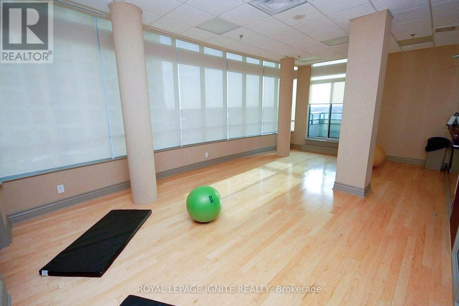 602 - 349 Rathburn Road W, Mississauga, Ontario  L5B 0G9 - Photo 16 - W12785678