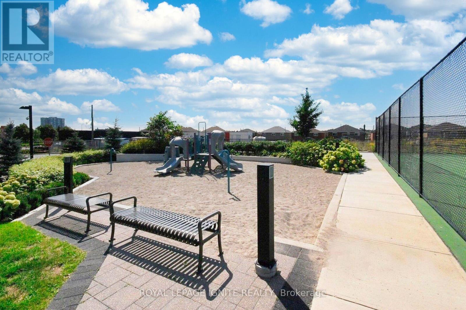 602 - 349 Rathburn Road W, Mississauga, Ontario  L5B 0G9 - Photo 23 - W12785678