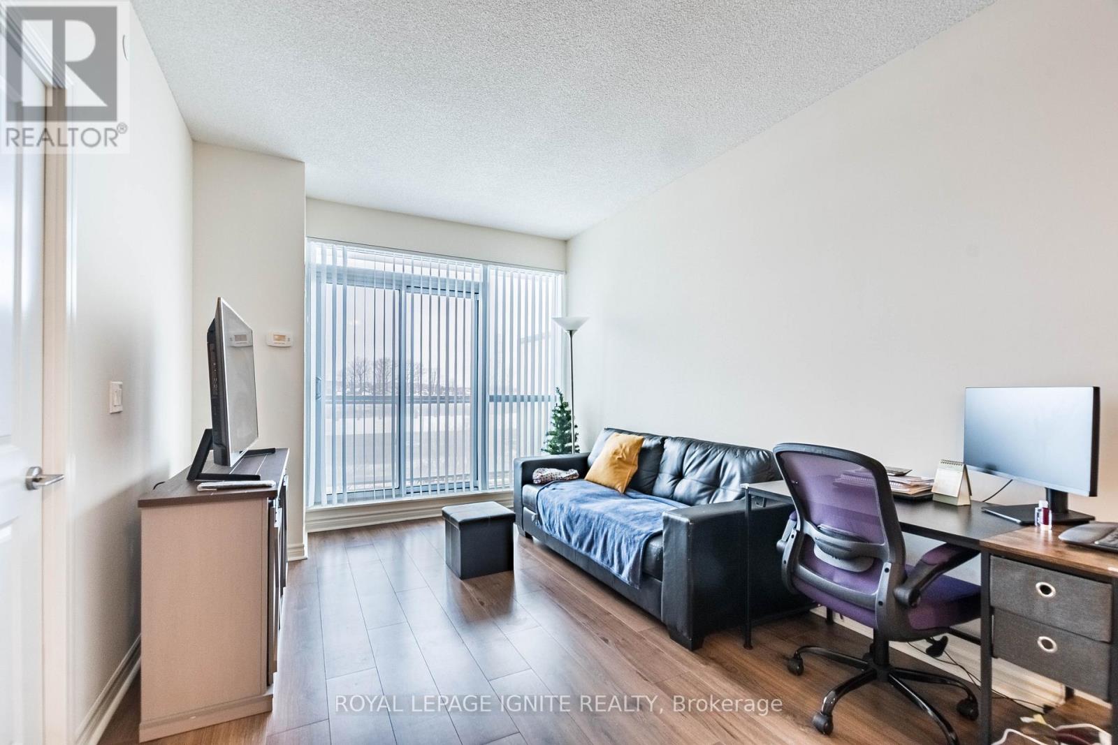 602 - 349 Rathburn Road W, Mississauga, Ontario  L5B 0G9 - Photo 7 - W12785678