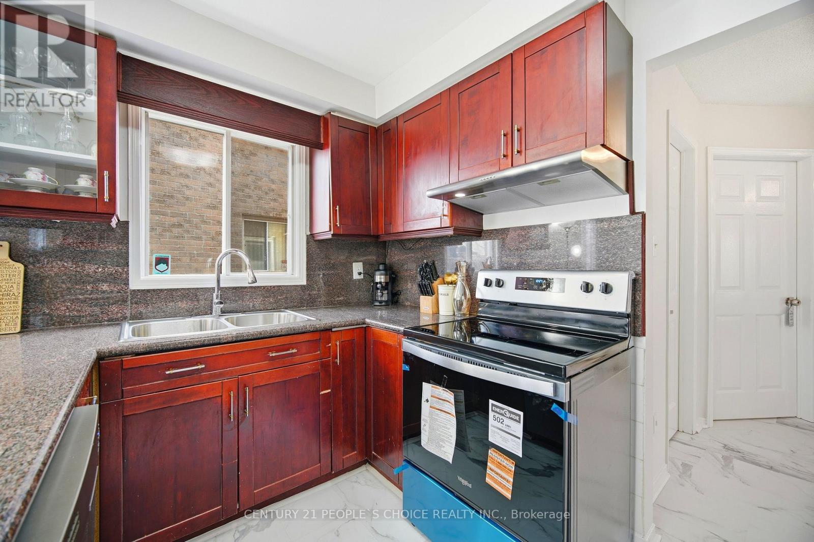 141 Havelock Drive, Brampton, Ontario  L6W 4E7 - Photo 14 - W12785706