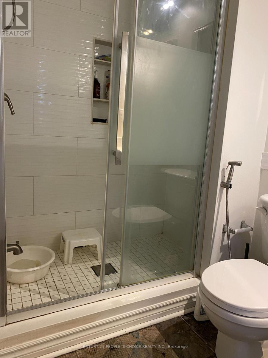 7128 Magistrate Terrace, Mississauga, Ontario  L5W 1E3 - Photo 19 - W12785714