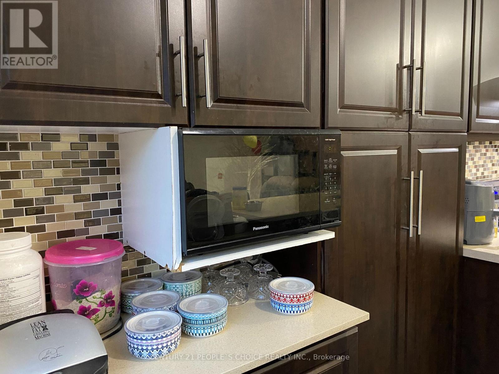 7128 Magistrate Terrace, Mississauga, Ontario  L5W 1E3 - Photo 8 - W12785714