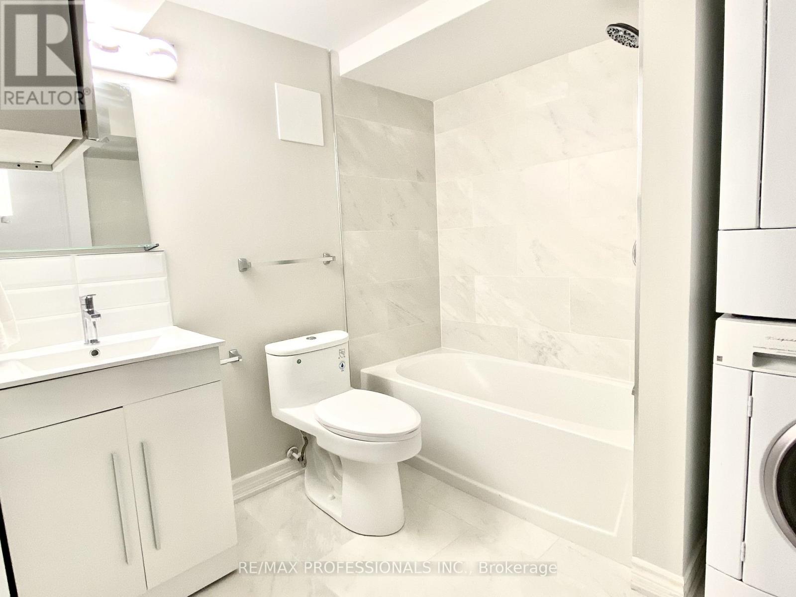 Lower - 77 Roseneath Crescent, Kitchener, Ontario  N2E 1V8 - Photo 7 - X12785712