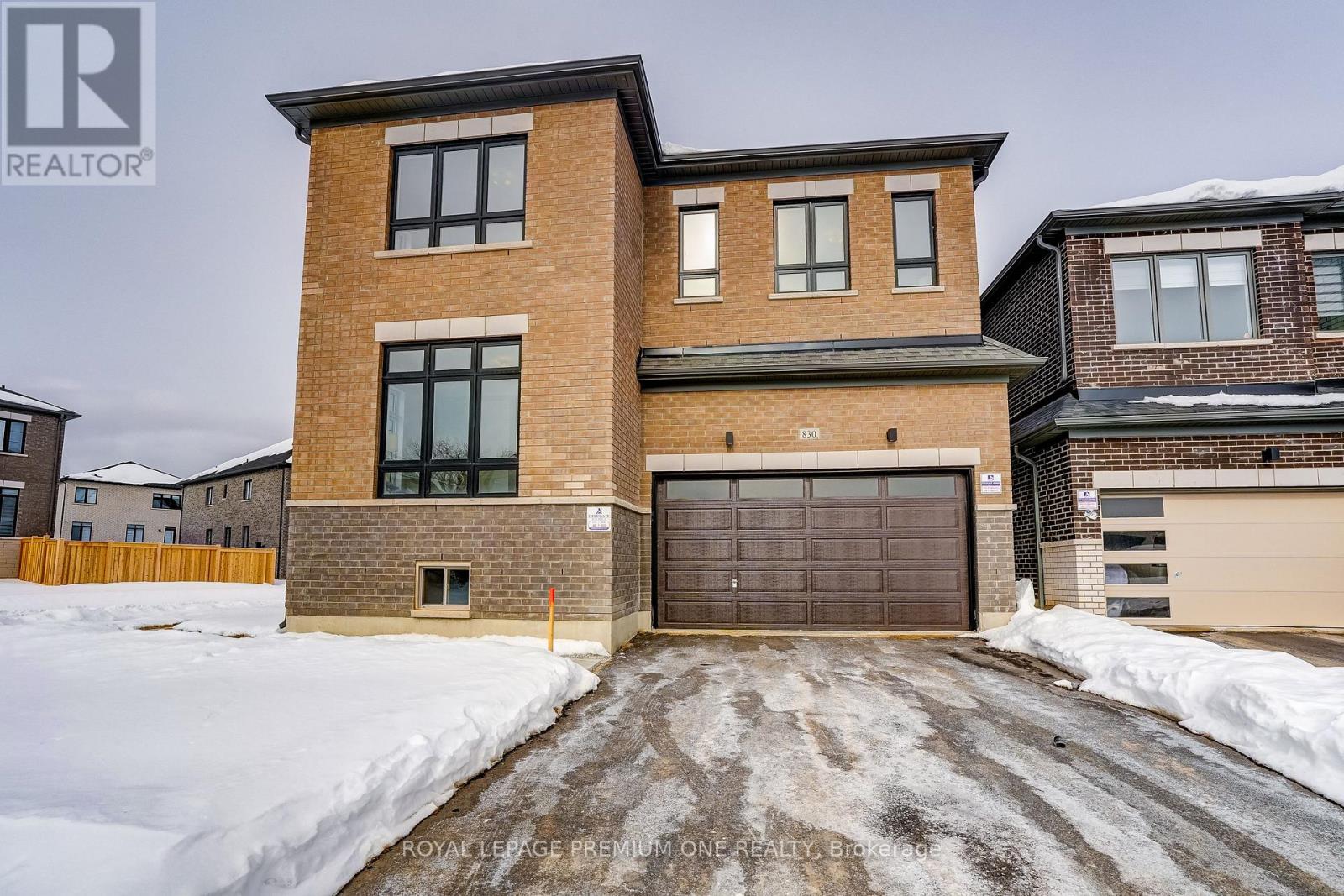 830 Apple Terrace, Milton, Ontario  L9T 7E7 - Photo 4 - W12590640