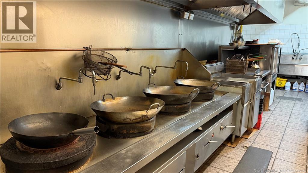 8 Adelaide Street, Saint John, New Brunswick  E2K 1W2 - Photo 9 - NB133378