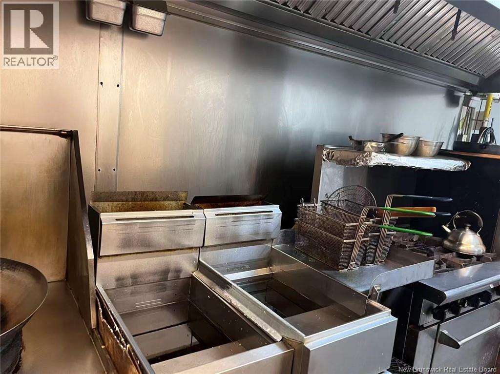 8 Adelaide Street, Saint John, New Brunswick  E2K 1W2 - Photo 8 - NB133378