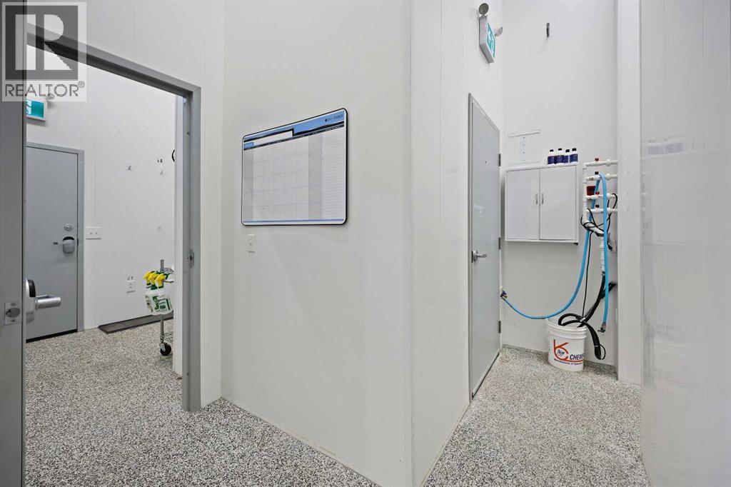 25113 Twp Rd 272, Rural Rocky View County, Alberta  T4B 4Y7 - Photo 39 - A2264162