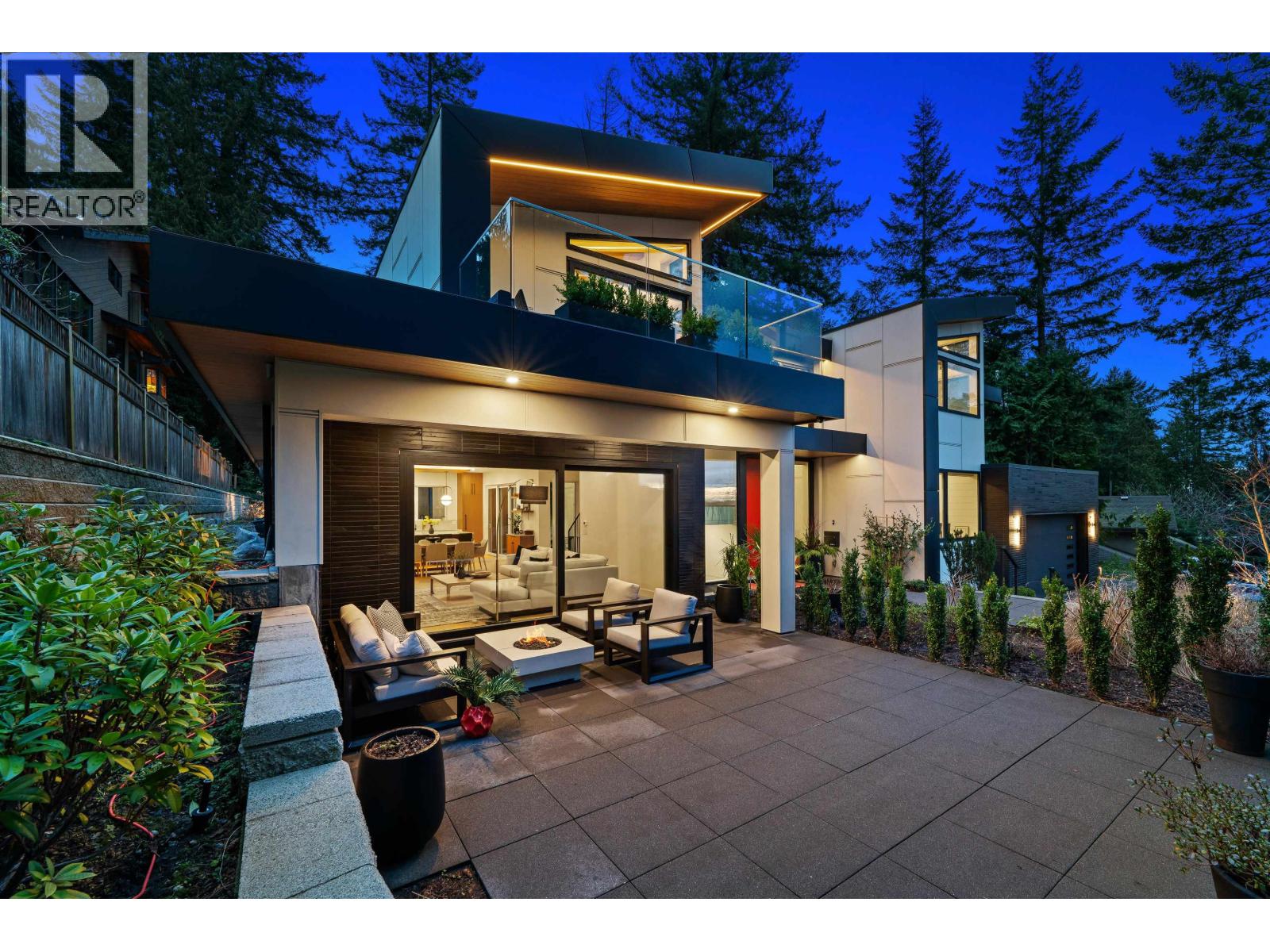 4528 Skyline Drive, North Vancouver, British Columbia  V7R 3H1 - Photo 28 - R3089495