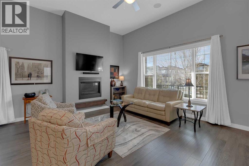 25 Drake Landing Boulevard, Okotoks, Alberta  T1S 0P8 - Photo 6 - A2283858