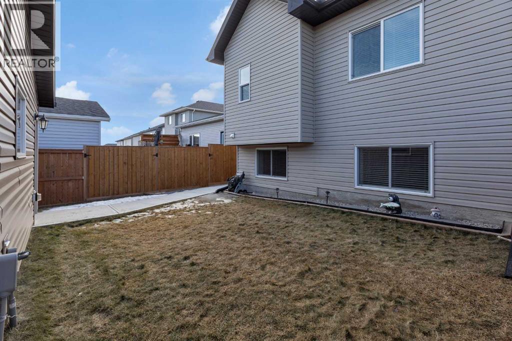25 Drake Landing Boulevard, Okotoks, Alberta  T1S 0P8 - Photo 26 - A2283858