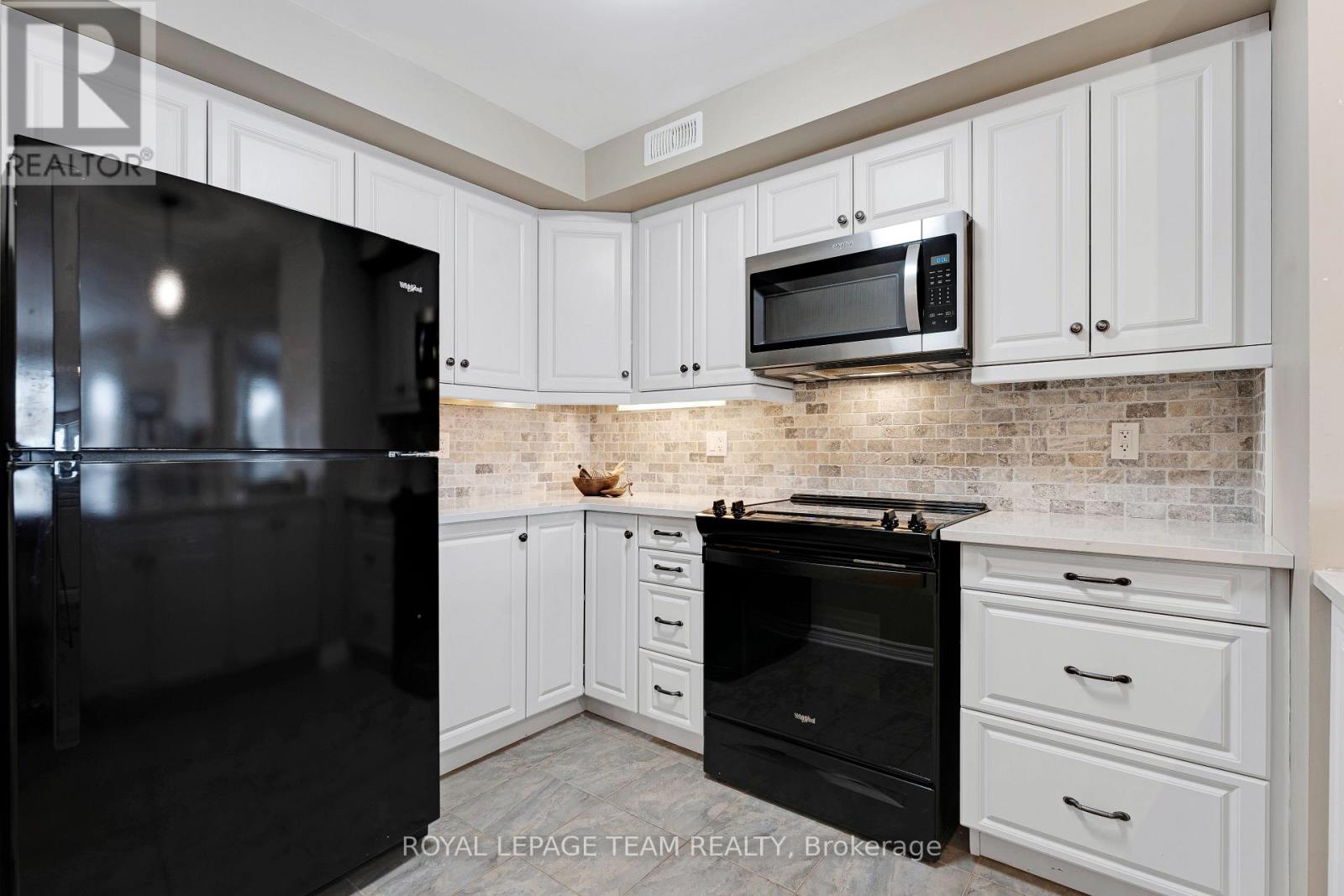 205 - 398 Van Buren Street, North Grenville, Ontario  K0G 1J0 - Photo 14 - X12785722