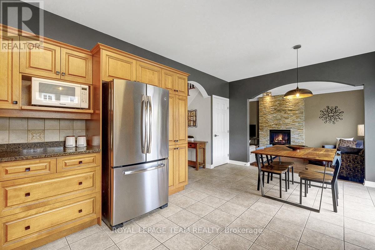 118 Oakfield Crescent, Ottawa, Ontario  K2J 5H6 - Photo 18 - X12785724