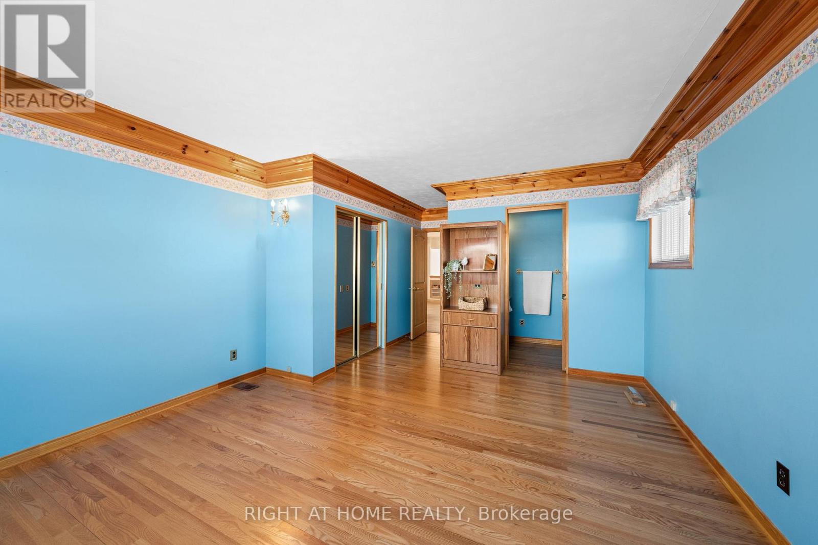 757 Dickens Avenue, Ottawa, Ontario  K1G 2X9 - Photo 23 - X12785736