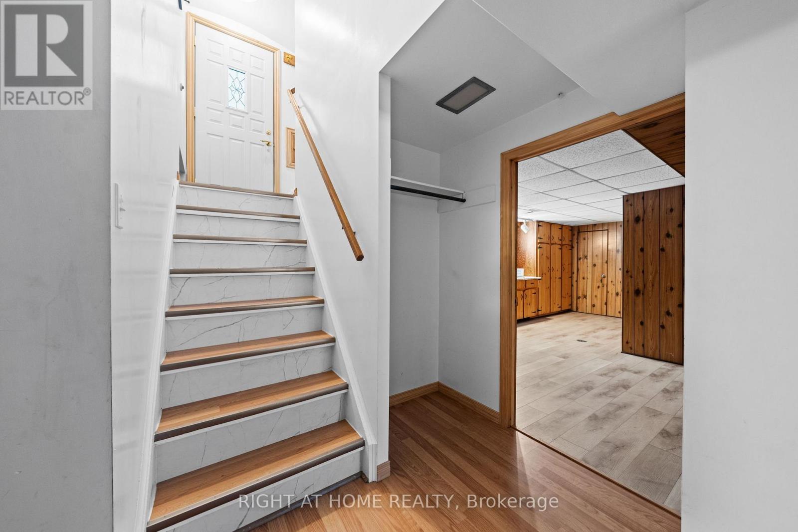 757 Dickens Avenue, Ottawa, Ontario  K1G 2X9 - Photo 31 - X12785736