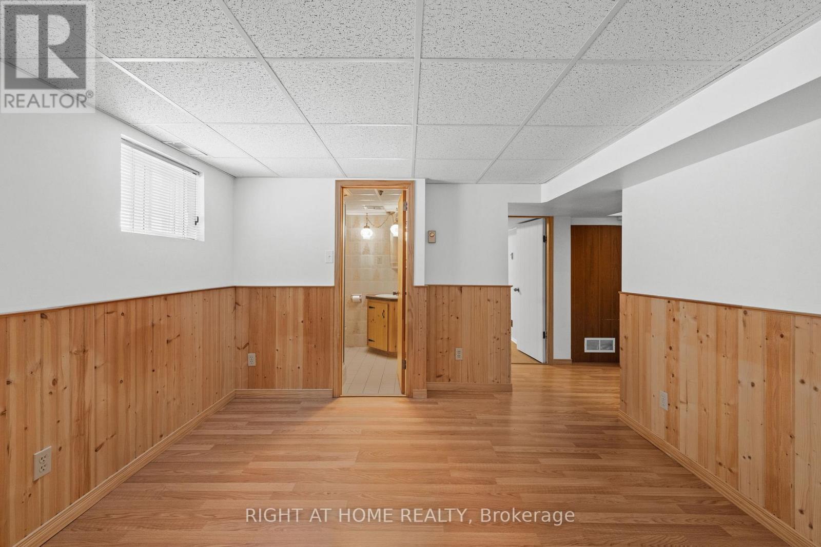 757 Dickens Avenue, Ottawa, Ontario  K1G 2X9 - Photo 36 - X12785736