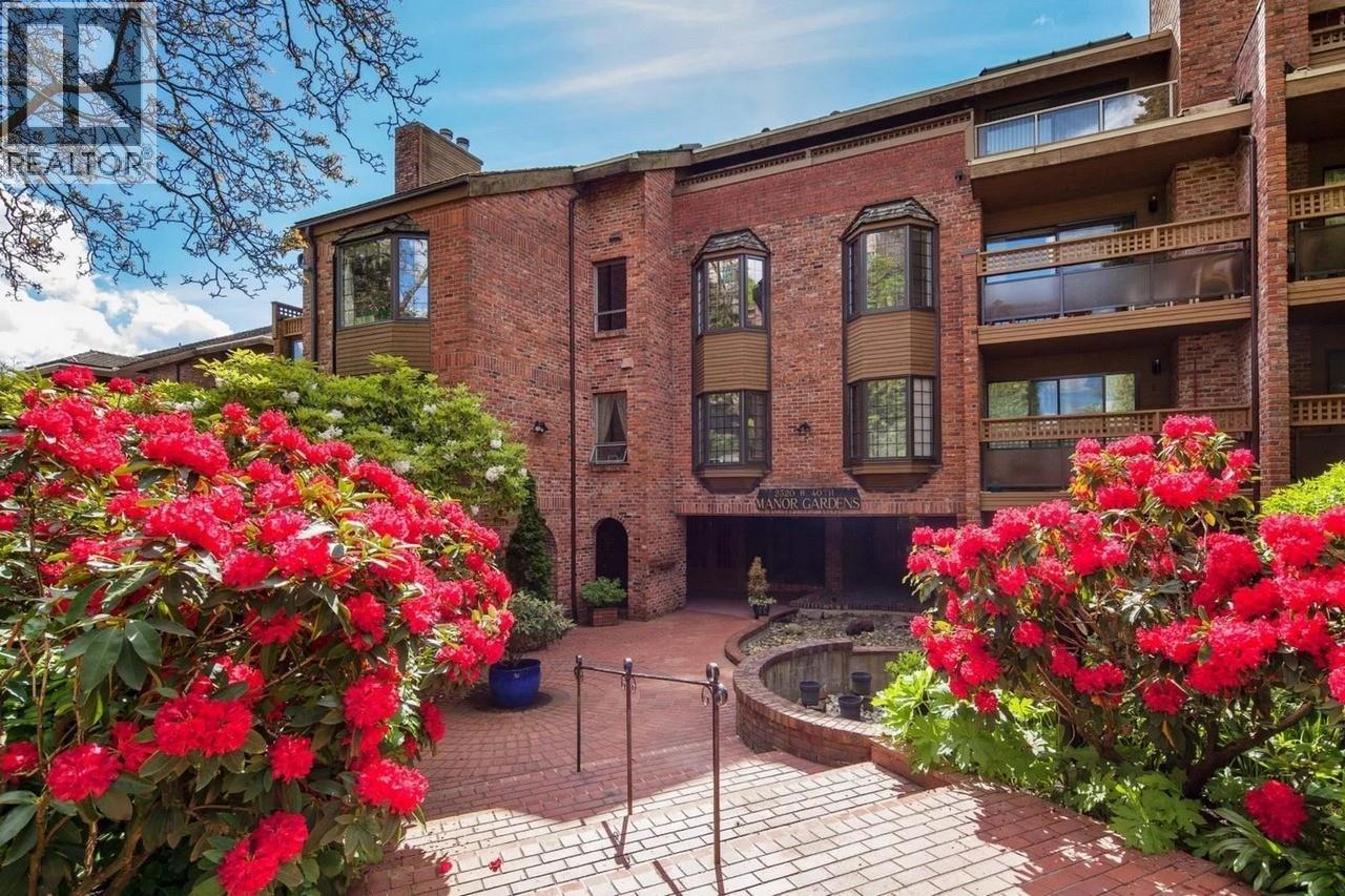 Ph2 2320 W 40th Avenue, Vancouver, British Columbia  V6M 4H6 - Photo 1 - R3089659