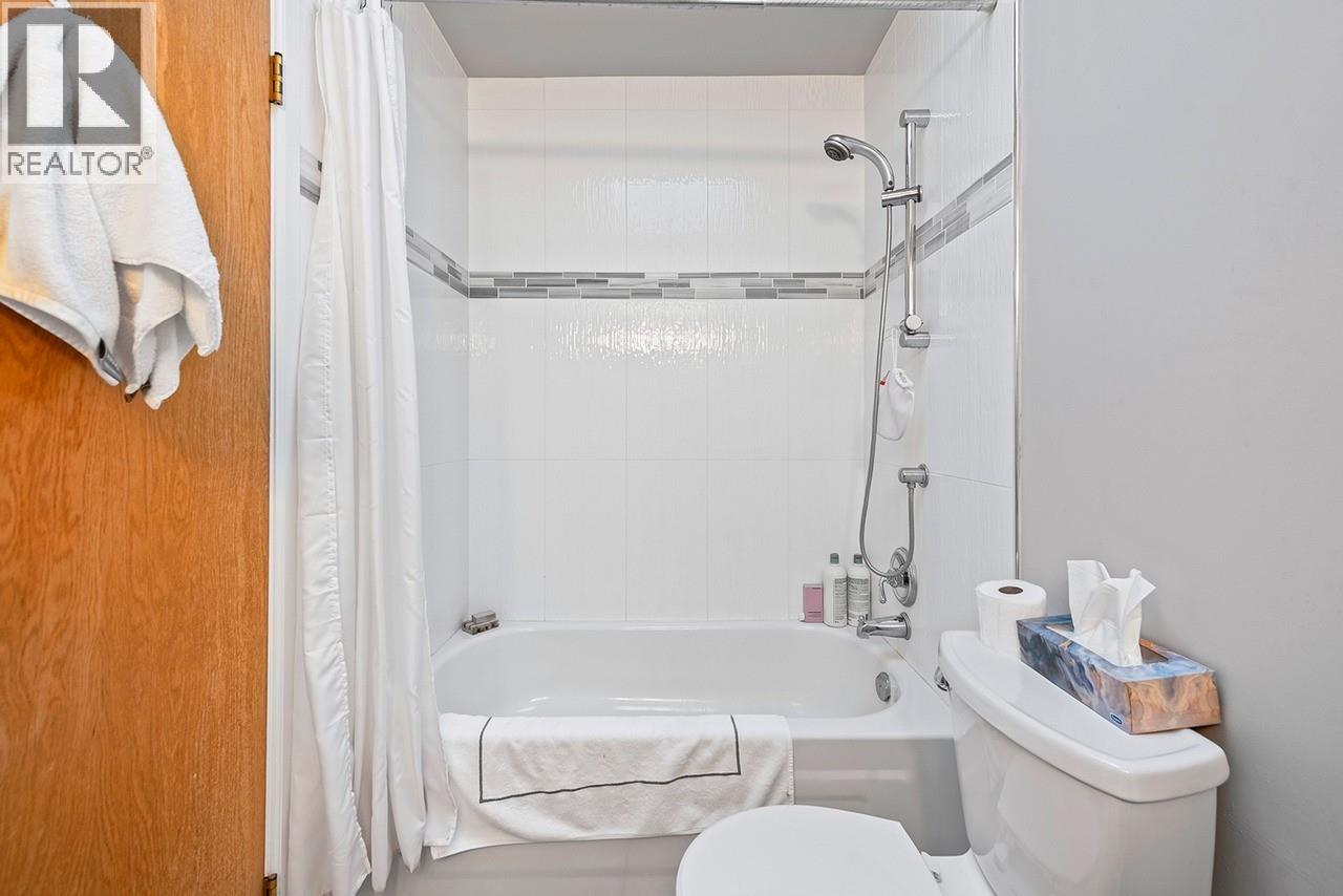 Ph2 2320 W 40th Avenue, Vancouver, British Columbia  V6M 4H6 - Photo 25 - R3089659