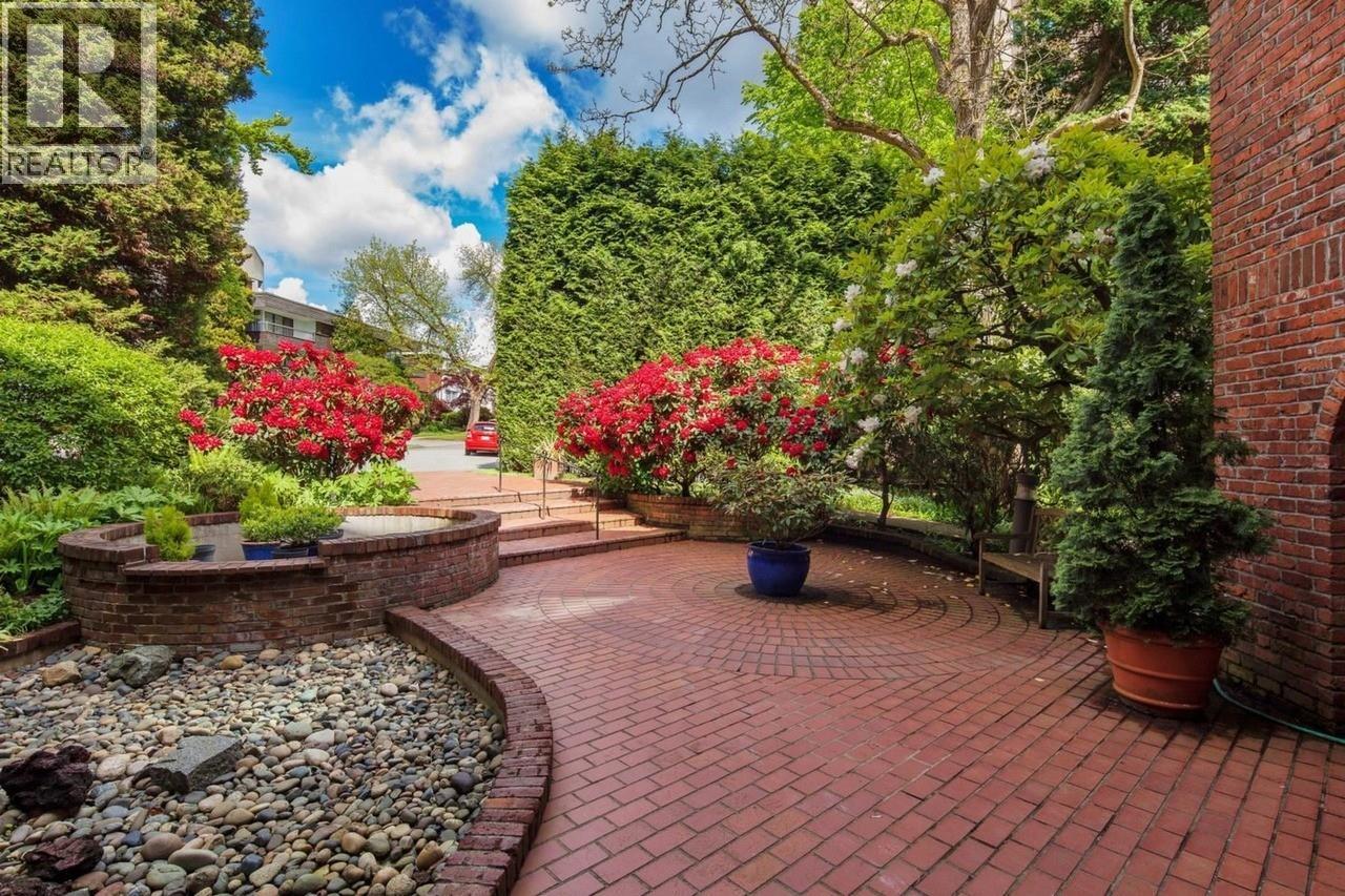 Ph2 2320 W 40th Avenue, Vancouver, British Columbia  V6M 4H6 - Photo 3 - R3089659