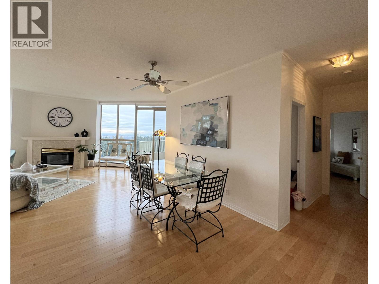 2302 6188 Patterson Avenue, Burnaby, British Columbia  V5H 2N1 - Photo 5 - R3088890