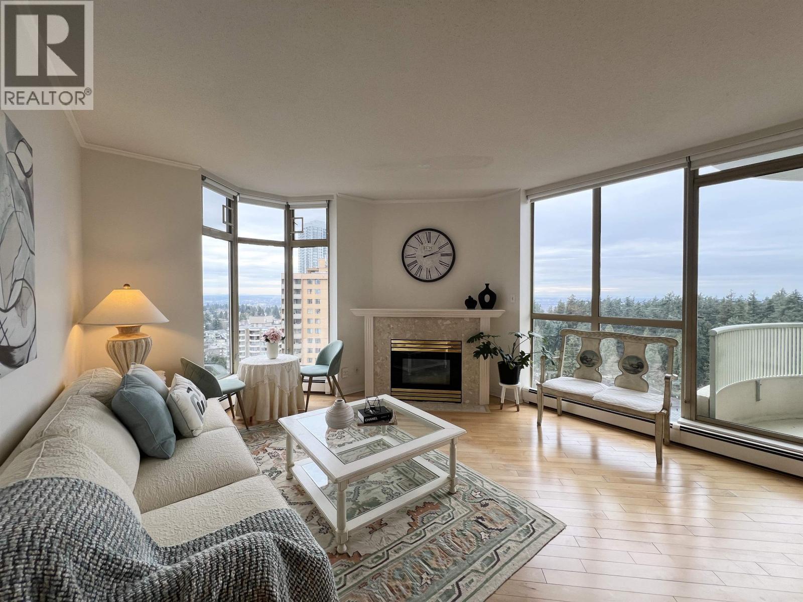 2302 6188 Patterson Avenue, Burnaby, British Columbia  V5H 2N1 - Photo 3 - R3088890