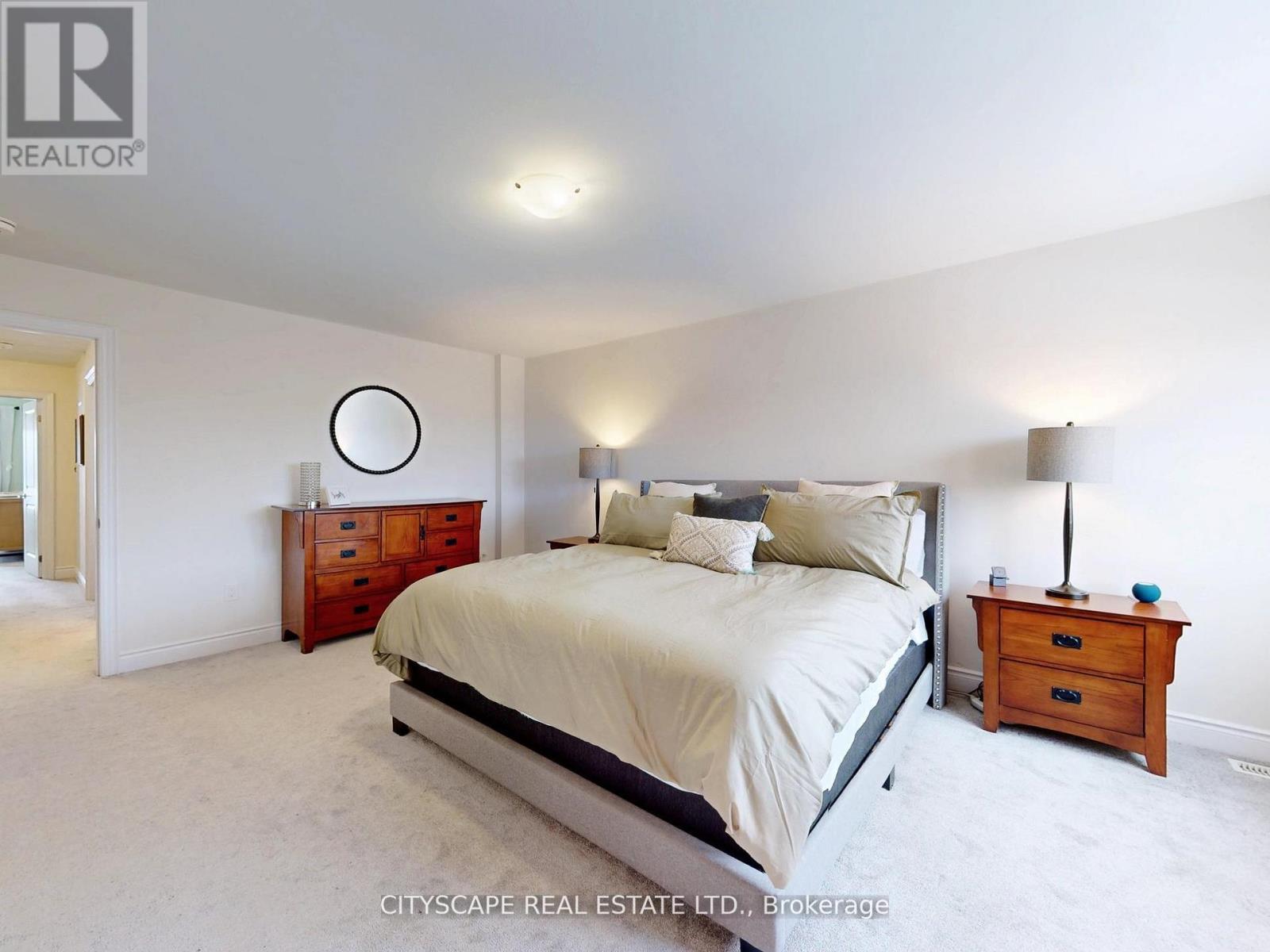 98 Veterans Street, Bradford West Gwillimbury, Ontario  L3Z 4H7 - Photo 25 - N12785732