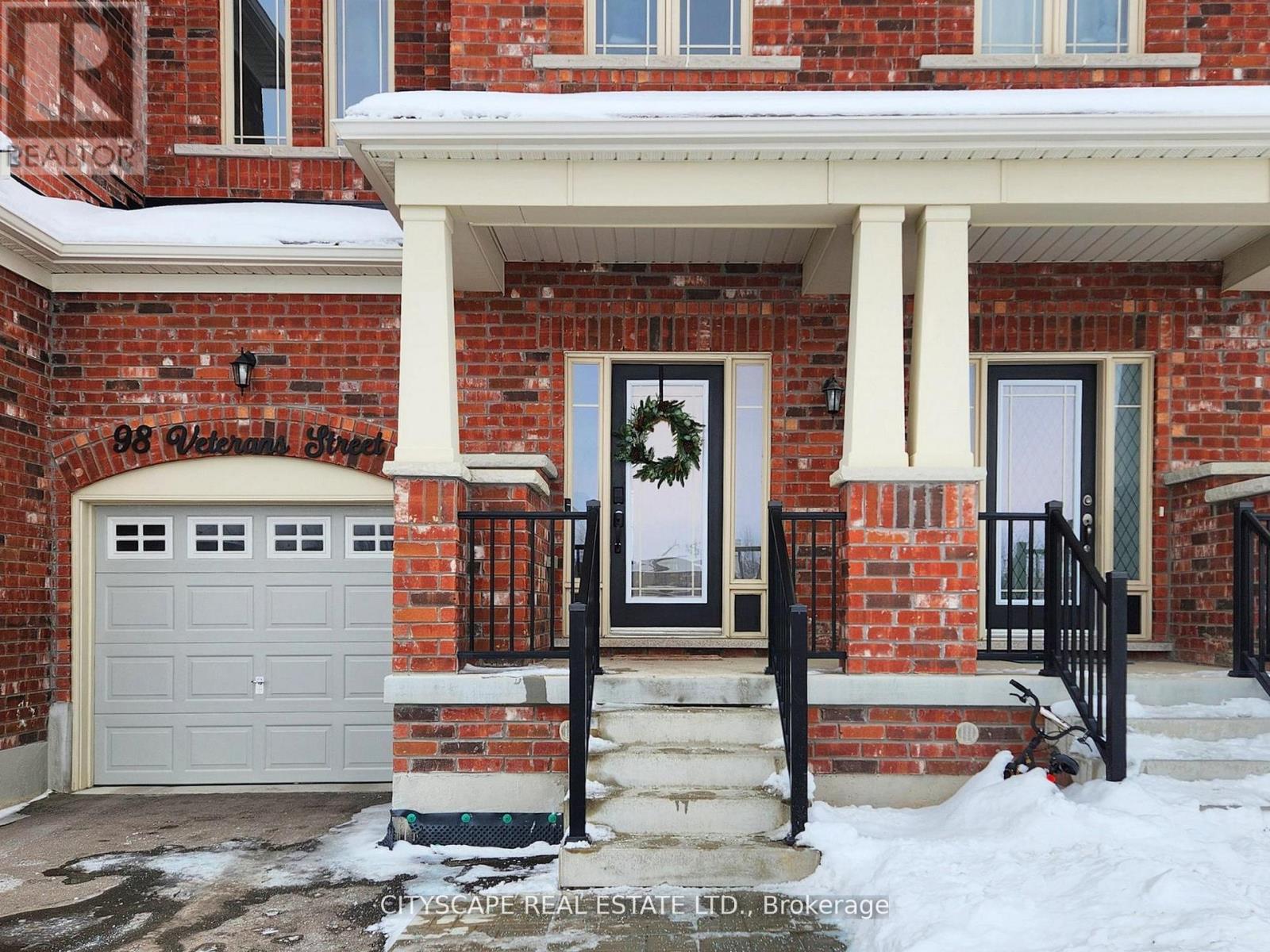 98 Veterans Street, Bradford West Gwillimbury, Ontario  L3Z 4H7 - Photo 49 - N12785732