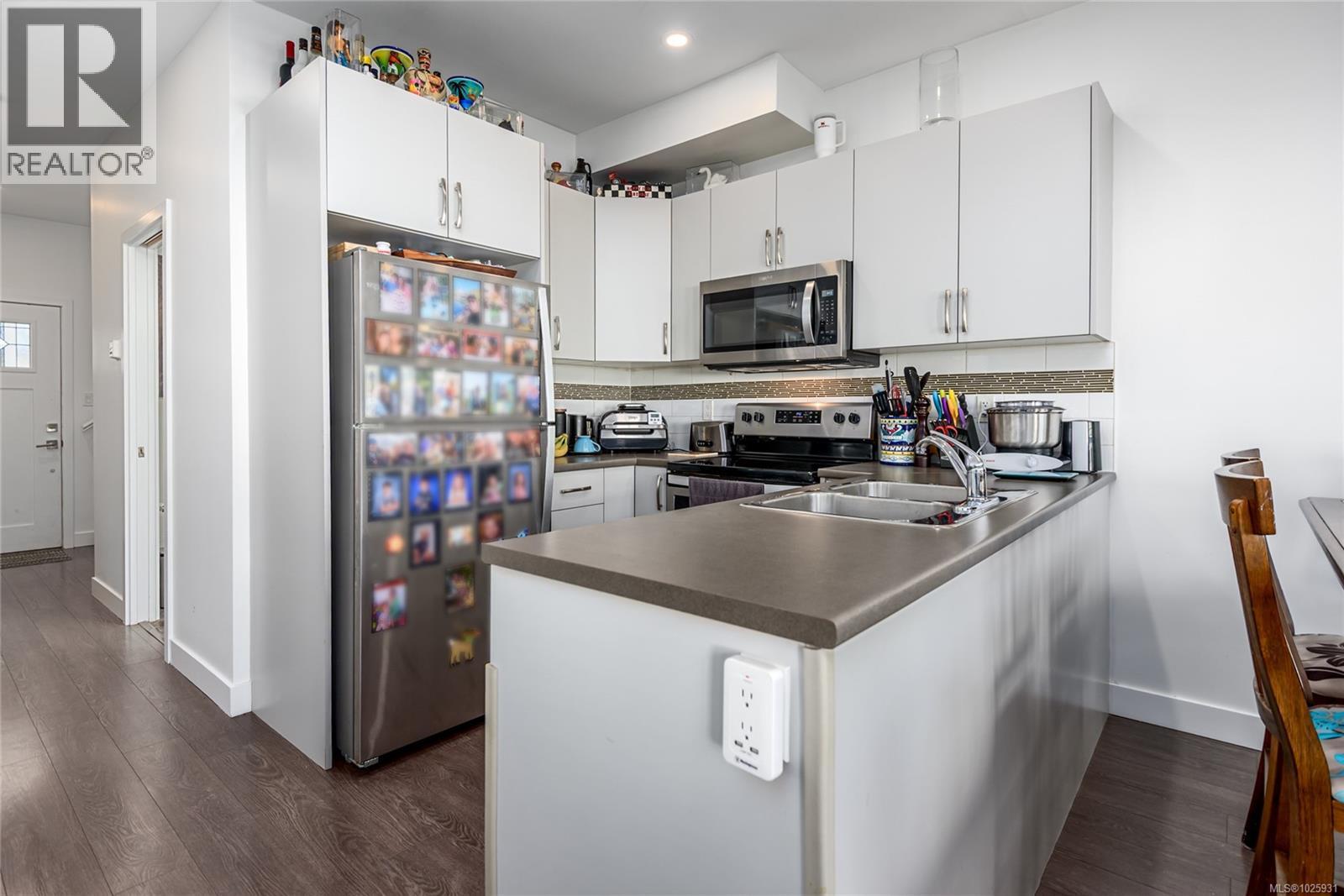 18 2109 13th St, Courtenay, British Columbia  V9N 0B1 - Photo 14 - 1025931