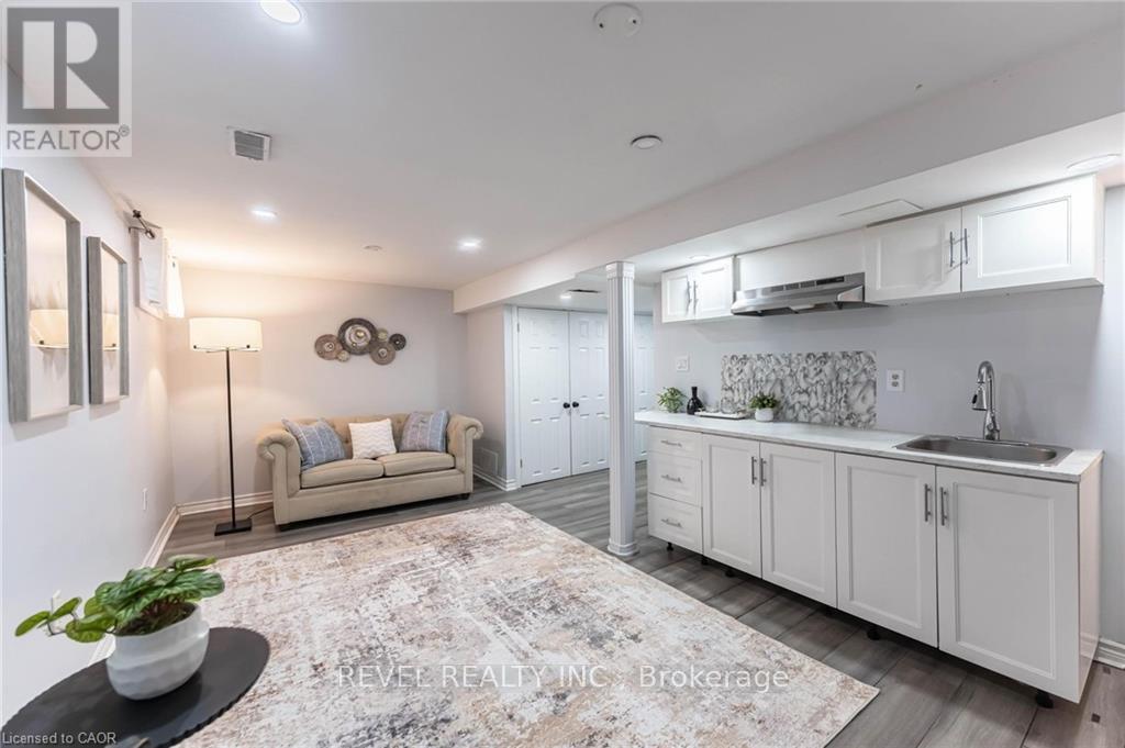 4 - 899 STONE CHURCH ROAD E, Hamilton, Ontario