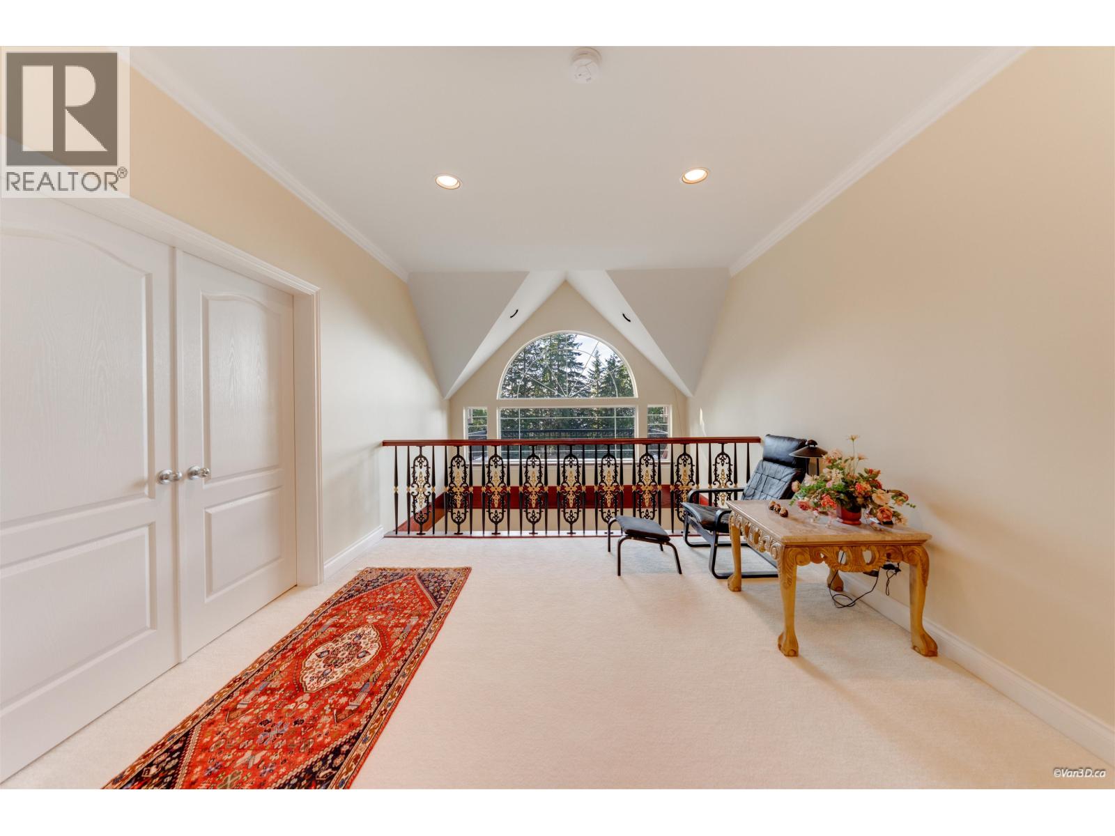 4989 Chalet Place, North Vancouver, British Columbia  V7R 4X4 - Photo 30 - R3089630