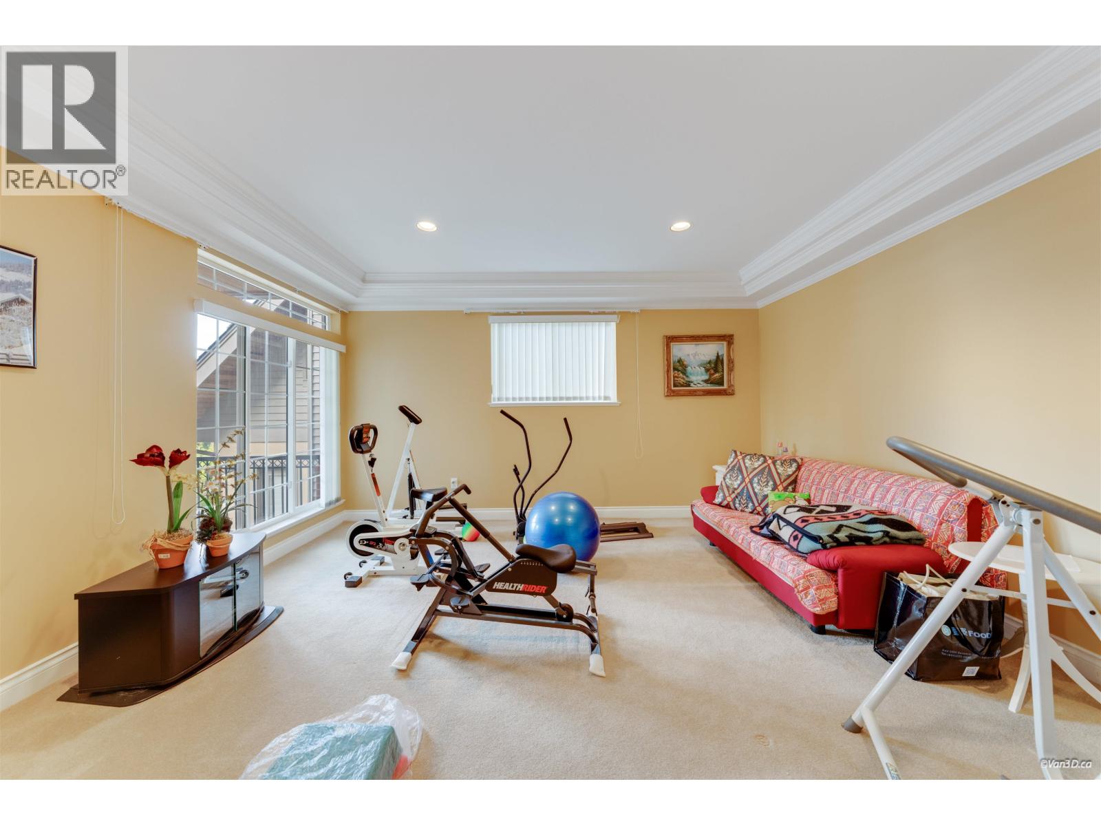 4989 Chalet Place, North Vancouver, British Columbia  V7R 4X4 - Photo 13 - R3089630