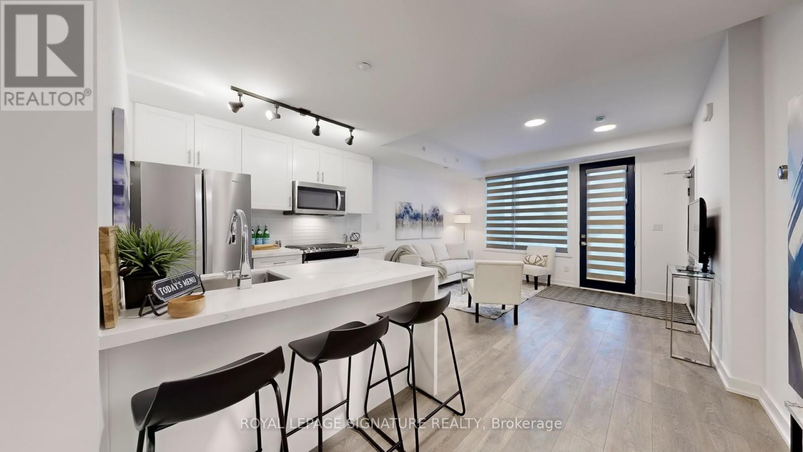 1 - 1455 O'connor Drive, Toronto, Ontario  M4B 2V5 - Photo 17 - E12783412