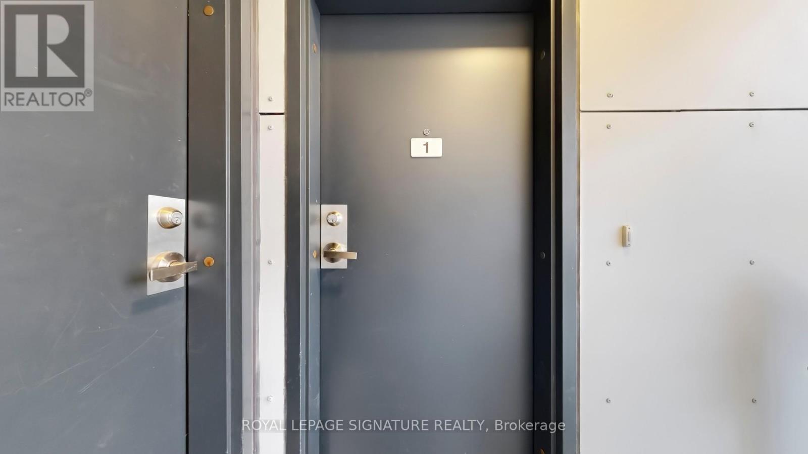 1 - 1455 O'connor Drive, Toronto, Ontario  M4B 2V5 - Photo 7 - E12783412