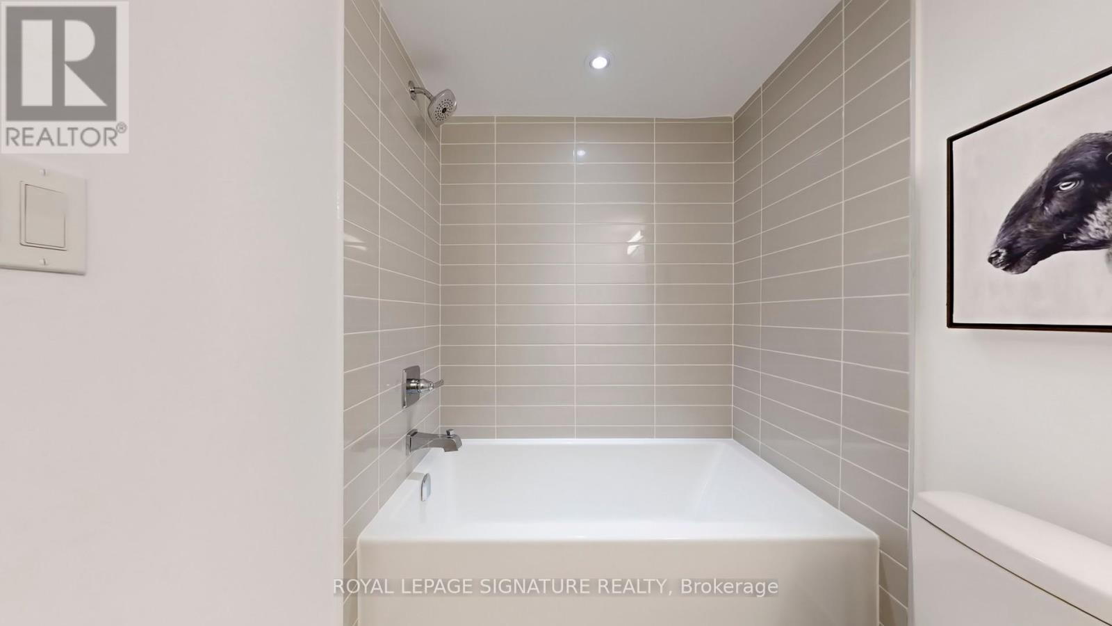 1 - 1455 O'connor Drive, Toronto, Ontario  M4B 2V5 - Photo 40 - E12783412