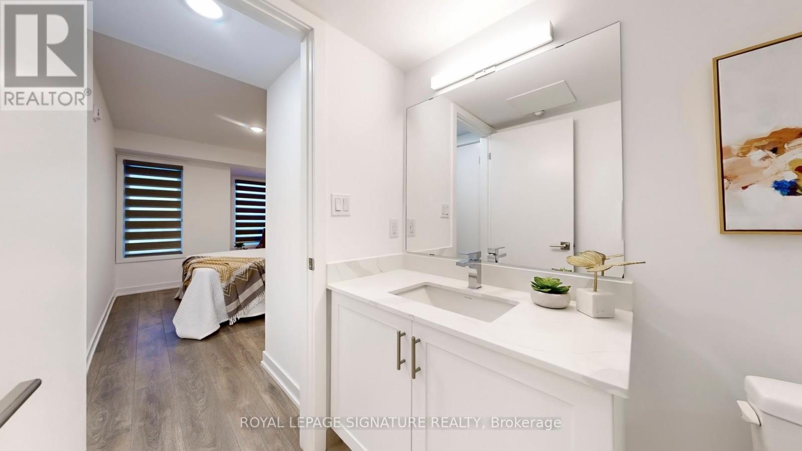 1 - 1455 O'connor Drive, Toronto, Ontario  M4B 2V5 - Photo 32 - E12783412