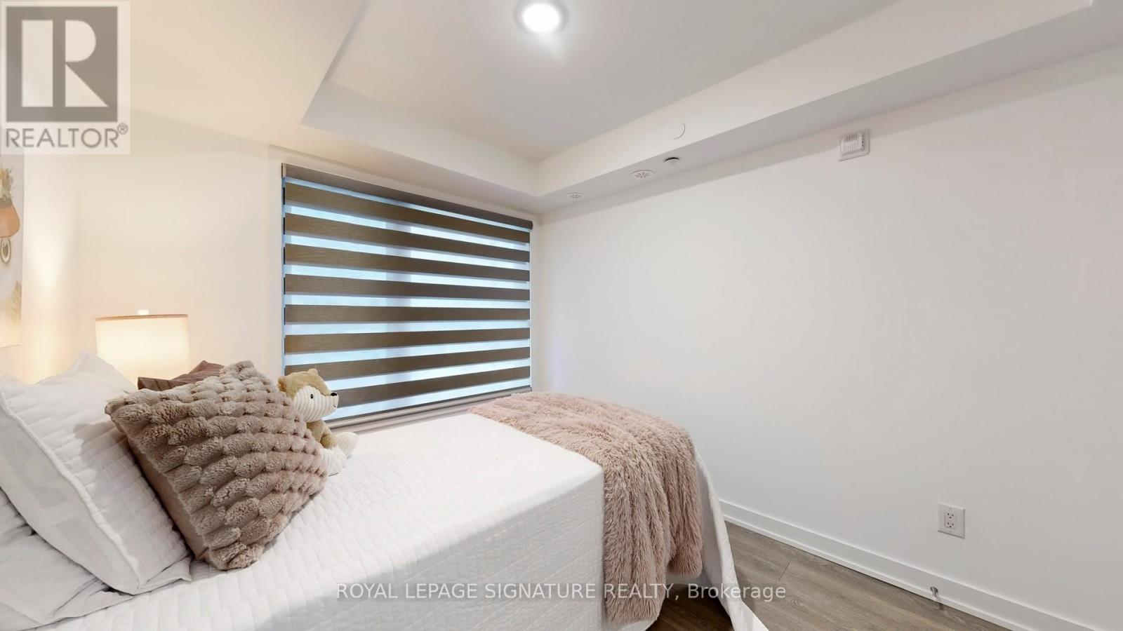 1 - 1455 O'connor Drive, Toronto, Ontario  M4B 2V5 - Photo 36 - E12783412