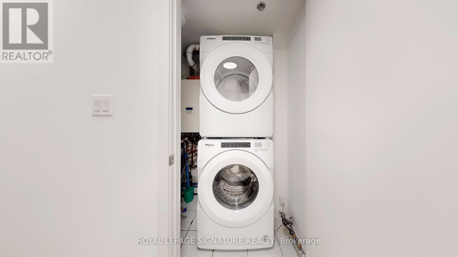 1 - 1455 O'connor Drive, Toronto, Ontario  M4B 2V5 - Photo 41 - E12783412