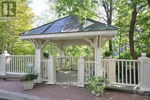 8 Waterford Way, Ottawa, Ontario  K2E 7V4 - Photo 34 - X12785760