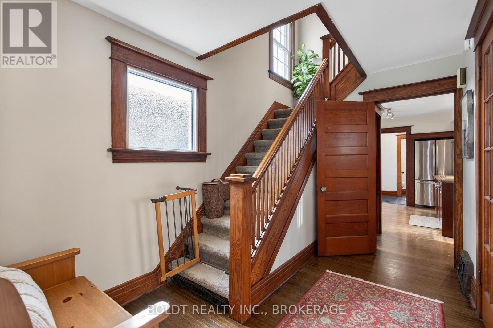 17 Taylor Avenue, St. Catharines, Ontario  L2R 6G9 - Photo 26 - X12785766