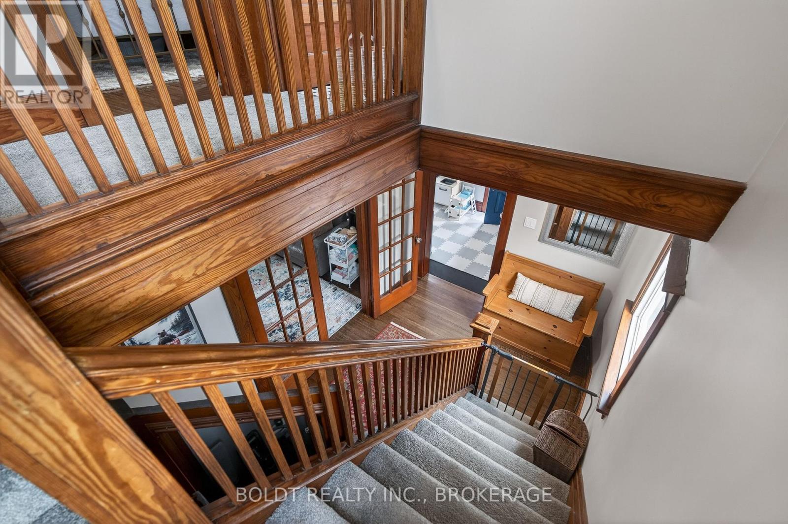 17 Taylor Avenue, St. Catharines, Ontario  L2R 6G9 - Photo 27 - X12785766