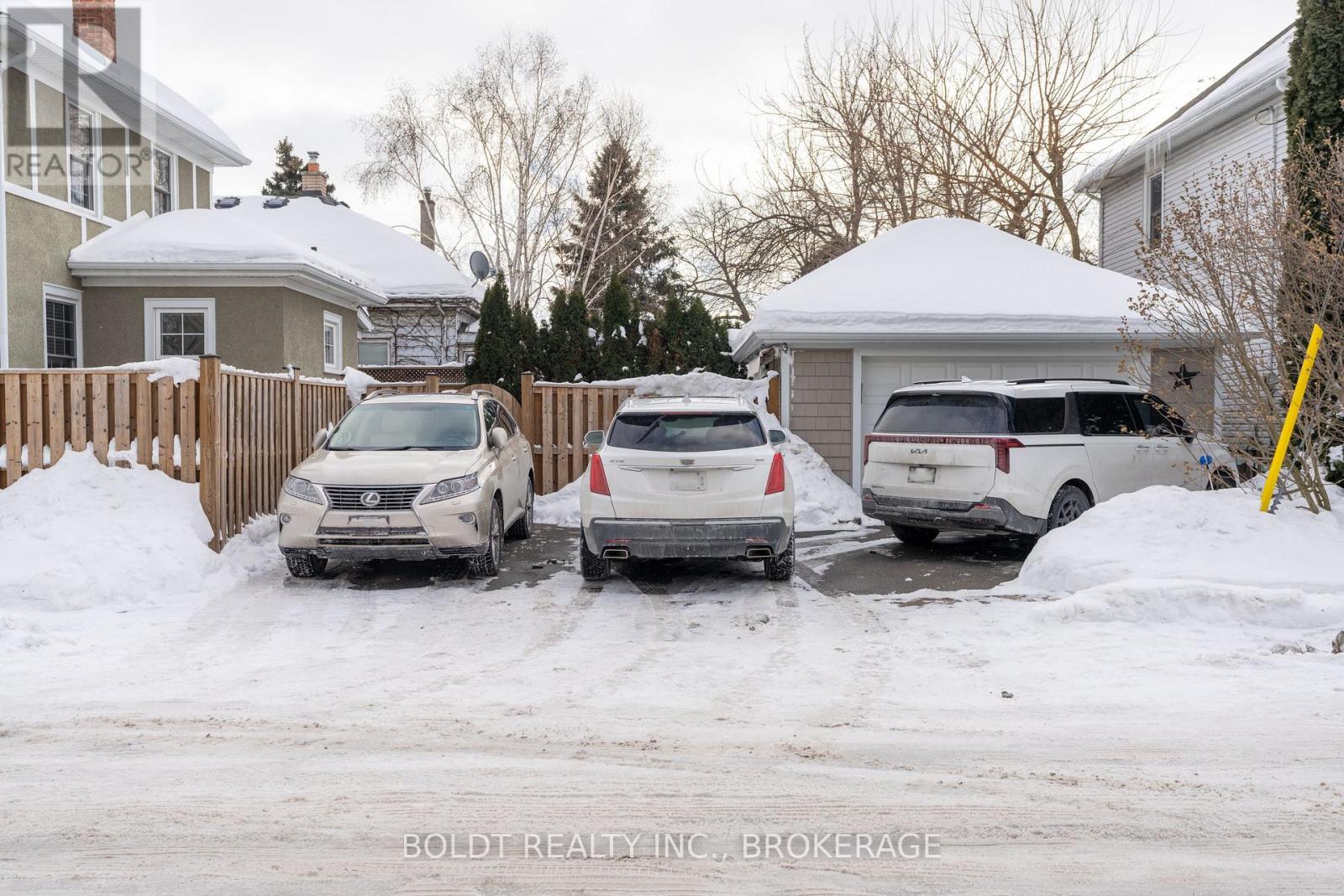 17 Taylor Avenue, St. Catharines, Ontario  L2R 6G9 - Photo 40 - X12785766