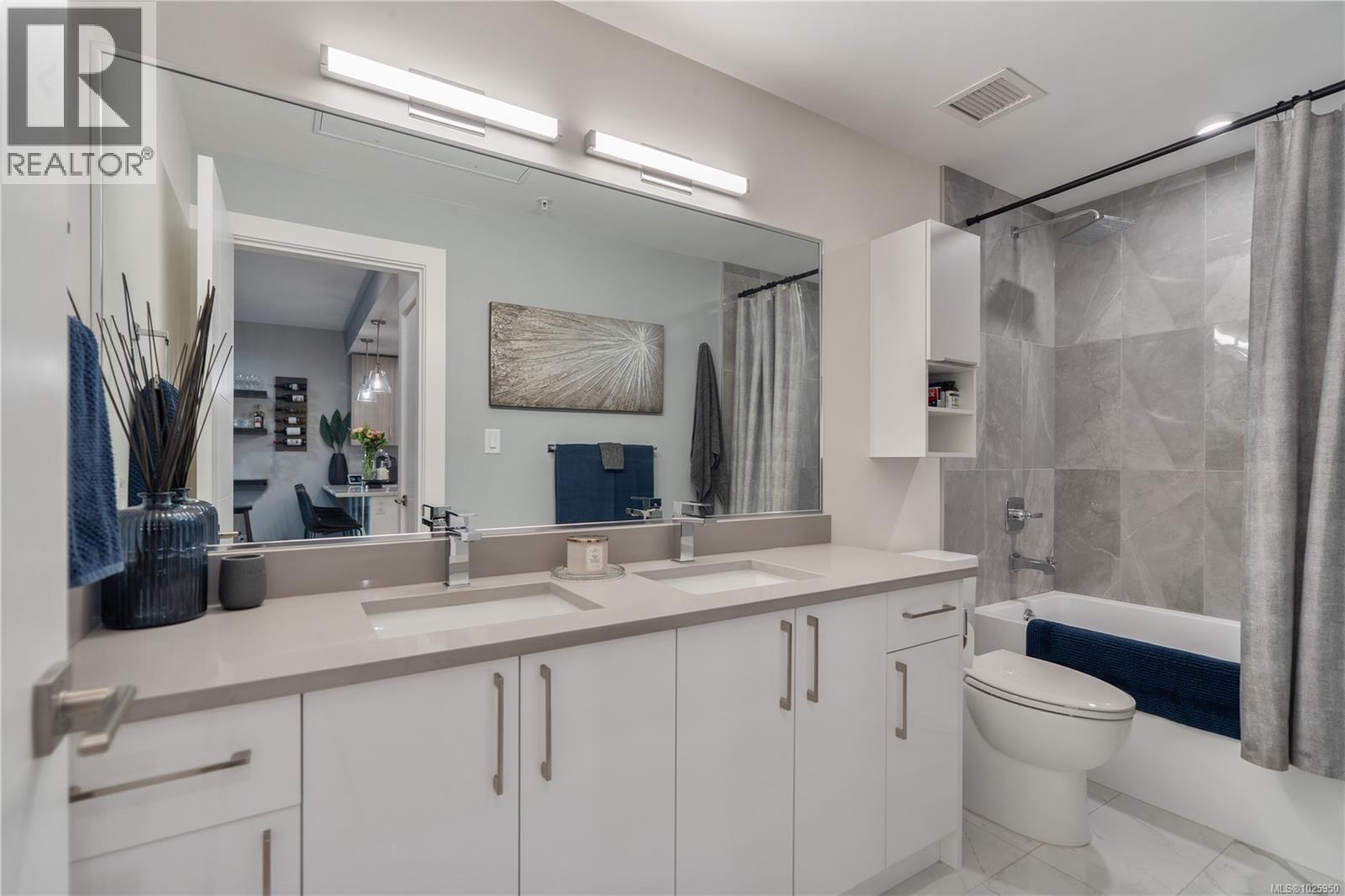 402 7098 Wallace Dr, Central Saanich, British Columbia  V8M 1G9 - Photo 14 - 1025950